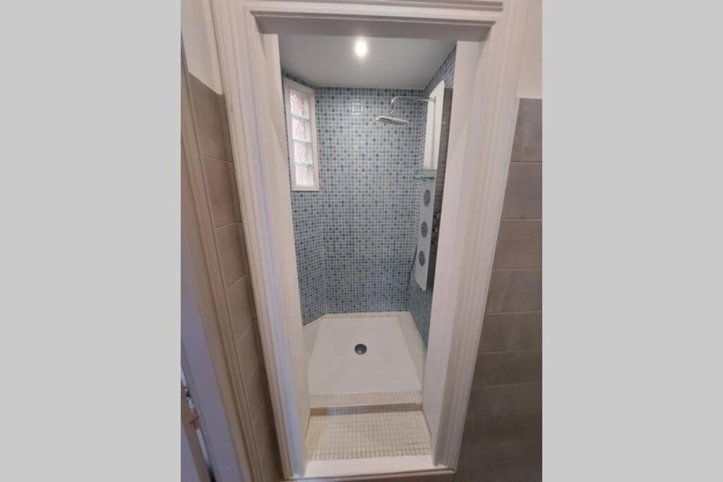 Les Clematites Apartman Narbonne Kültér fotó