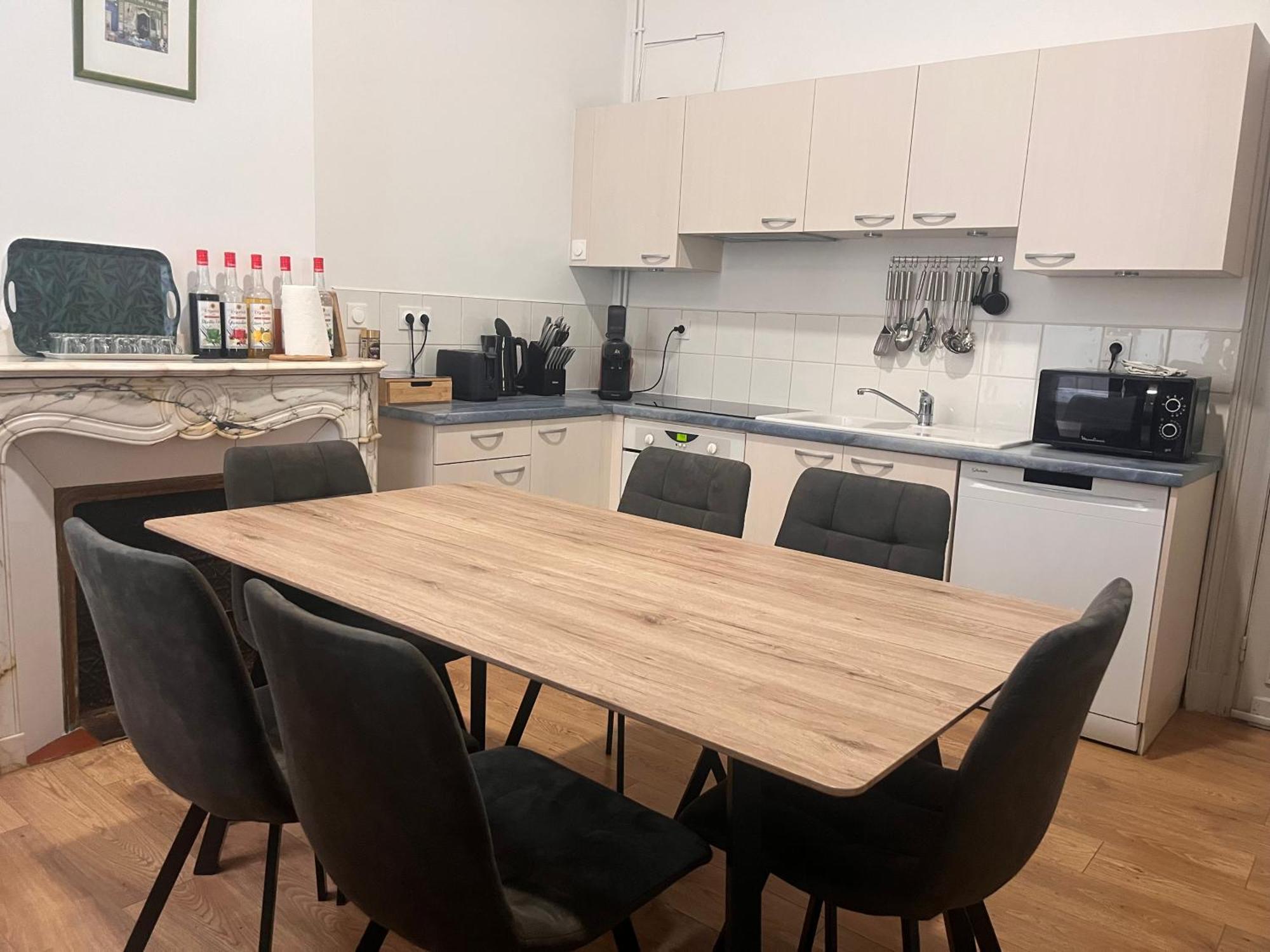 Les Clematites Apartman Narbonne Kültér fotó
